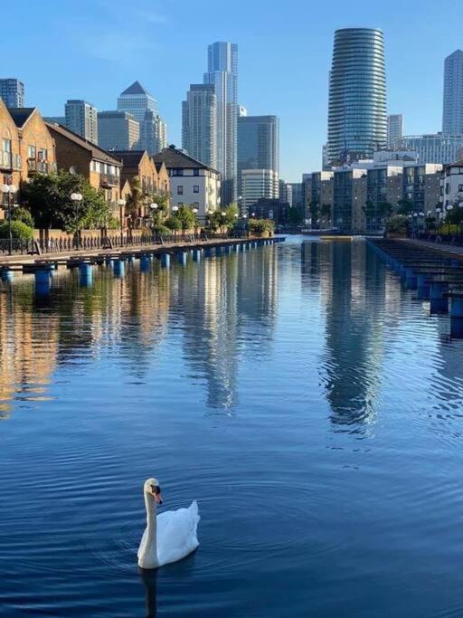 Bright &Spacious One Bedroom Flat Off Canary Wharf Londres Exterior foto